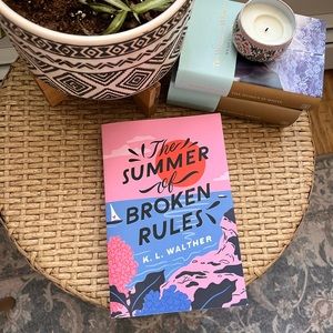 The summer of broken rules, paperback